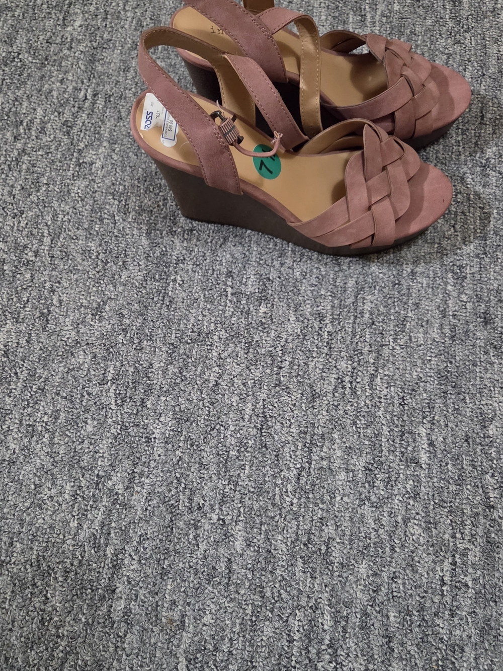 Woman’s Mauve Wedge Sandals with Braided Straps